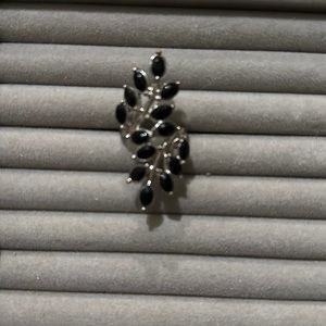 Costume  jewelry ring